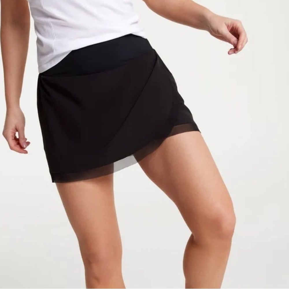 Black Athletic Skirt - golf - tennis- shorts underneath -Calia Medium